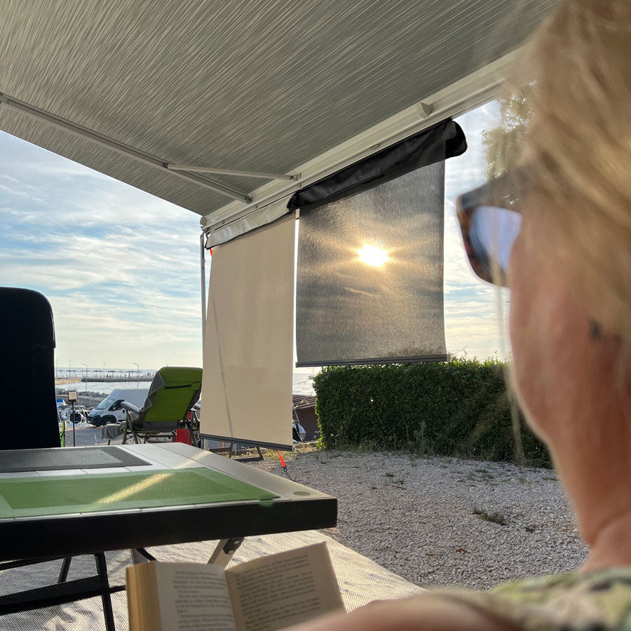 SunBreak – Sun Shade / Sun Protection for Awnings • Single Item incl. Protective Cover